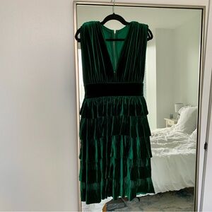Bronx & Banco Velvet Tiered Dress Green Size Small